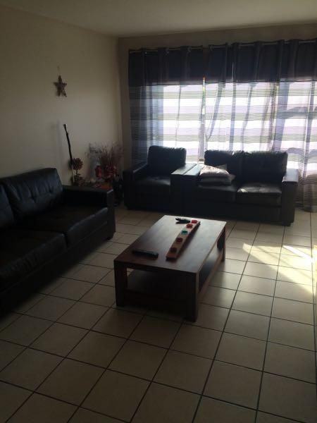 To Let 1 Bedroom Property for Rent in Southfield Western Cape
